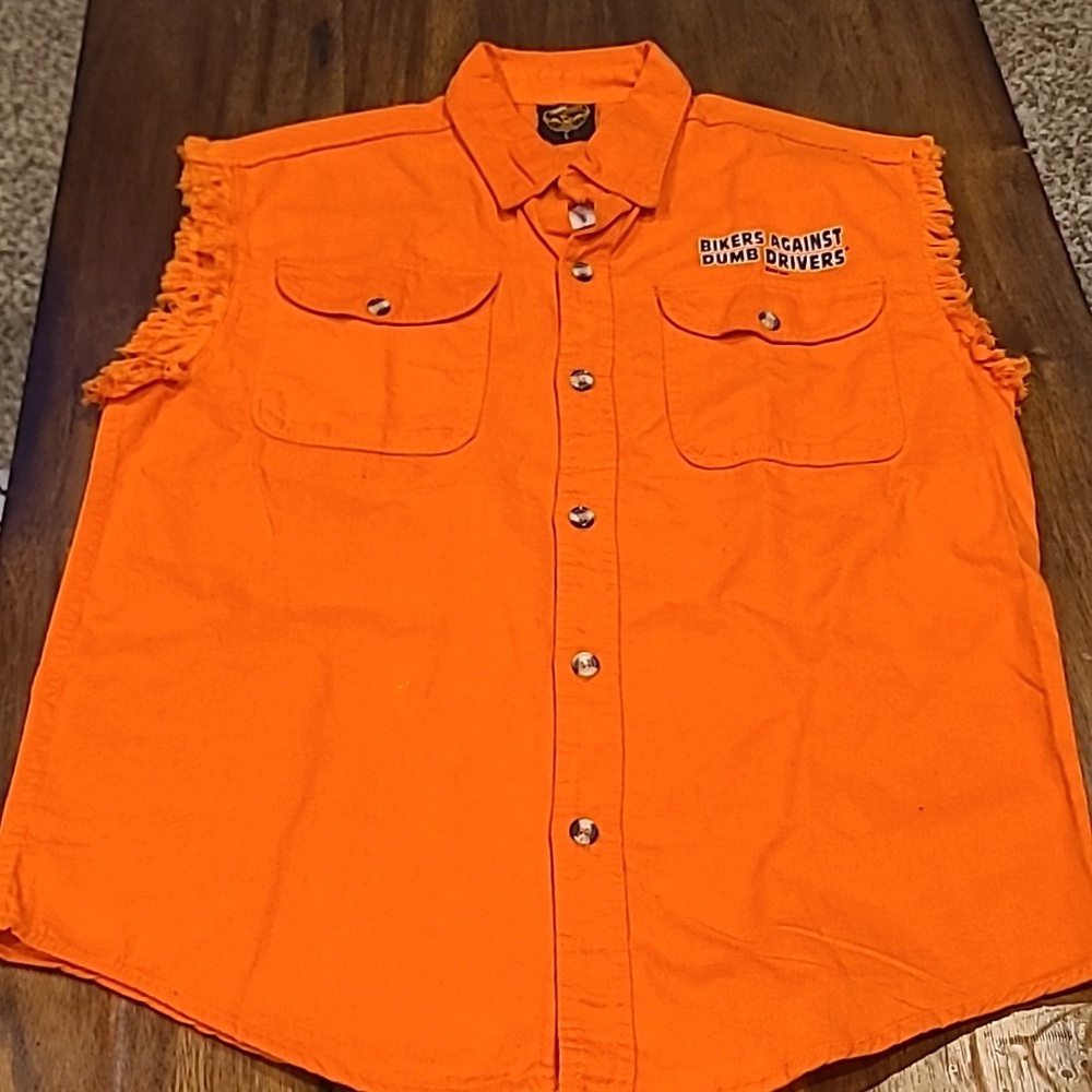 Milwaukee Performance Mens Large BIKER SHIRT.  NEW
